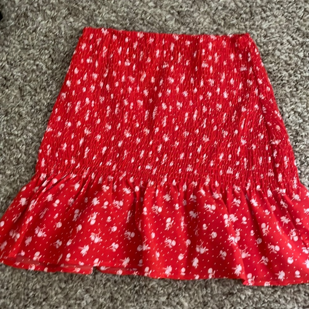 New without tags red and white skirt